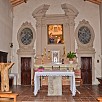 Foto: Altare Chiesetta San Fabriano Santuario De la Foresta - Santuario di Santa Maria de La Foresta - sec. XII (Rieti) - 0