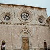 Foto: Facciata - Abbazia Benedettina di San Pietro  (Assisi) - 7