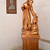 Foto: Statua di San Francesco Portico Santuario De la Foresta - Santuario di Santa Maria de La Foresta - sec. XII (Rieti) - 11